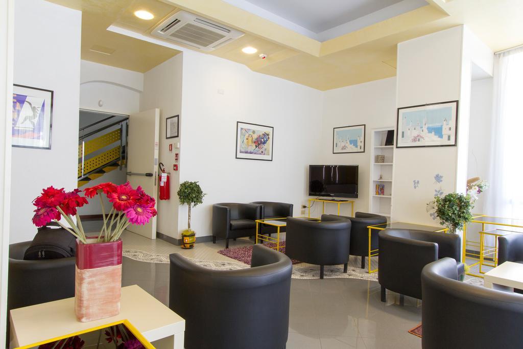 Hotel Desire' Riccione Esterno foto