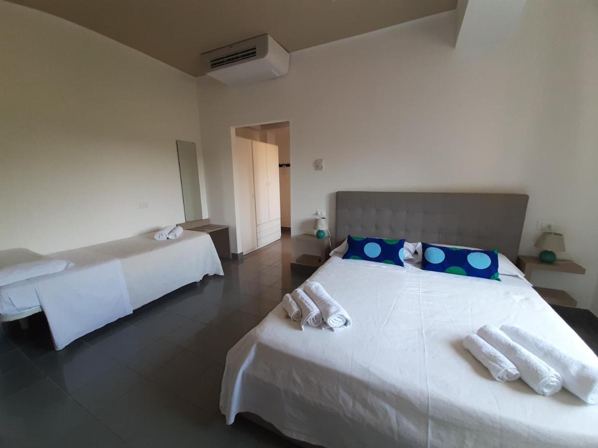 Hotel Desire' Riccione Esterno foto