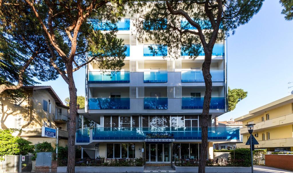 Hotel Desire' Riccione Esterno foto