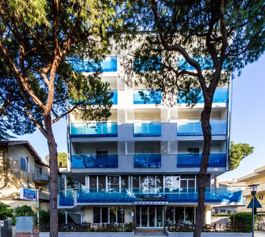Hotel Desire' Riccione Esterno foto