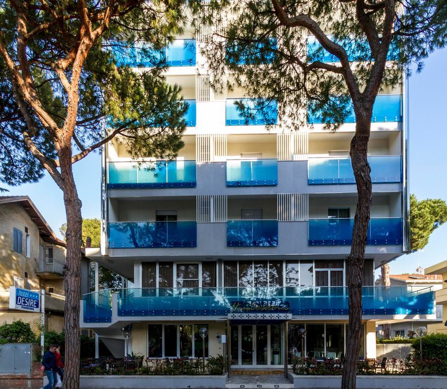 Hotel Desire' Riccione Esterno foto