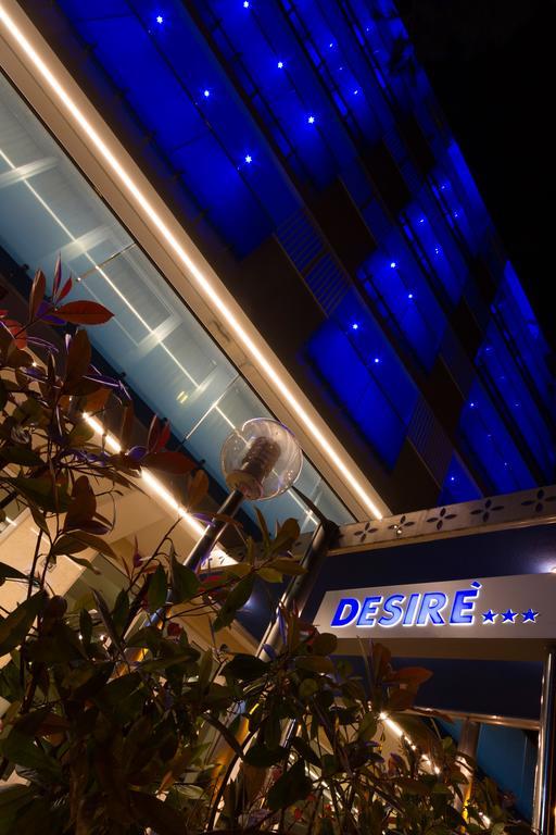 Hotel Desire' Riccione Esterno foto